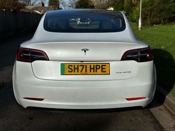 TESLA MODEL 3 Model 3 Long Range AWD 4WD 4dr