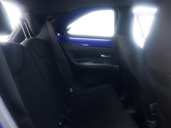 TOYOTA AYGO X 1.0 Aygo X Edge VVT-i Auto 5dr