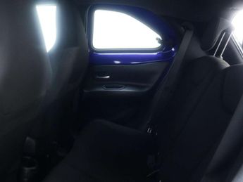 TOYOTA AYGO X 1.0 Aygo X Edge VVT-i Auto 5dr