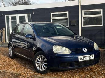 Volkswagen Golf TDi 1.6 Golf Match TDI 105 5dr
