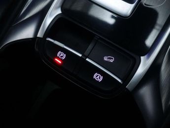 MG HS 1.5 MG HS Exclusive Semi-Auto 5dr