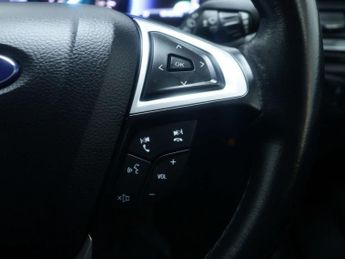 FORD MONDEO 2.0 Mondeo Titanium Edition HEV Auto 5dr