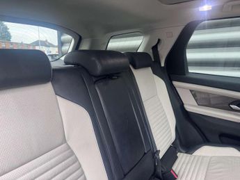 LAND ROVER DISCOVERY SPORT 1.5 Discovery Sport R-Dynamic SE P300e Auto 4WD 5dr