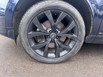 LAND ROVER DISCOVERY SPORT 1.5 Discovery Sport R-Dynamic SE P300e Auto 4WD 5dr