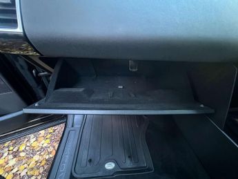 LAND ROVER DISCOVERY 2.0 Discovery SE SD4 Auto 4WD 5dr