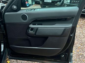 LAND ROVER DISCOVERY 2.0 Discovery SE SD4 Auto 4WD 5dr