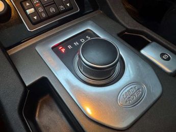 LAND ROVER DISCOVERY 3.0 Discovery Landmark SDV6 Auto 4WD 5dr