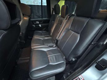 LAND ROVER DISCOVERY 3.0 Discovery Landmark SDV6 Auto 4WD 5dr