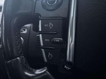 LAND ROVER DISCOVERY 3.0 Discovery Landmark SDV6 Auto 4WD 5dr