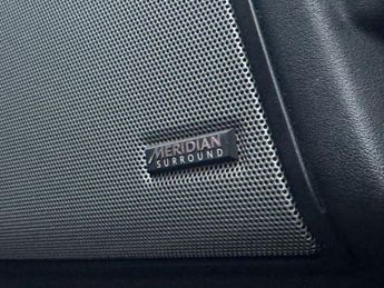 LAND ROVER DISCOVERY 3.0 Discovery Landmark SDV6 Auto 4WD 5dr