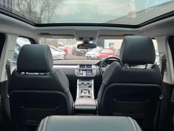 LAND ROVER RANGE ROVER EVOQUE 2.2 Range Rover Evoque Dynamic SD4 Auto 4WD 5dr