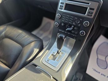 VOLVO V70 2.0 V70 SE D3 Auto 5dr