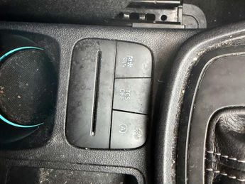 FORD PUMA 1.0 Puma Titanium MHEV Auto 5dr