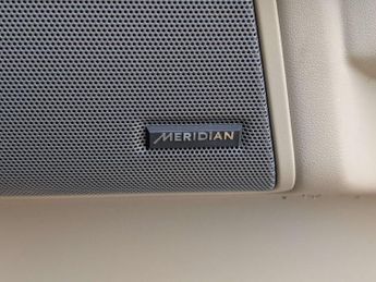 Land Rover DISCOVERY 3.0 Discovery Graphite SDV6 Auto 4WD 5dr