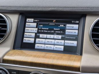 Land Rover DISCOVERY 3.0 Discovery Graphite SDV6 Auto 4WD 5dr