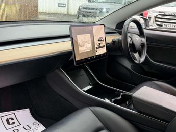 Tesla Model 3 (Dual Motor) Performance Auto 4WDE 4dr (Performance Upgrade)