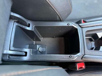 CUPRA FORMENTOR 1.5 eTSI V2 SUV 5dr Petrol Hybrid DSG Euro 6 (s/s) (150 ps) BALA