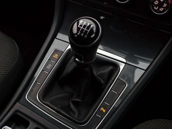 Volkswagen GOLF 1.5 Golf SE Nav TSi Evo 5dr