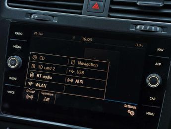 Volkswagen GOLF 1.5 Golf SE Nav TSi Evo 5dr
