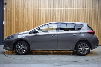 Toyota AURIS 1.8 Auris Excel TSS Hybrid VVT-i CVT 5dr