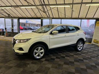 NISSAN QASHQAI 1.3 Qashqai Acenta Premium DiG-T Semi-Auto 5dr