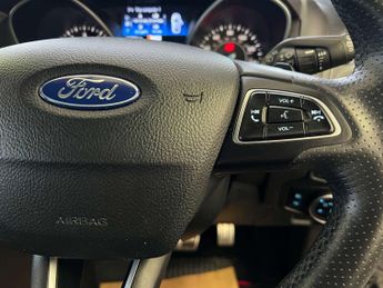 FORD FOCUS 1.0T EcoBoost ST-Line Estate 5dr Petrol Auto Euro 6 (s/s) (125 p