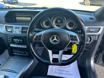 MERCEDES-BENZ E-CLASS 2.1 E220 AMG Line Bluetec Auto 5dr