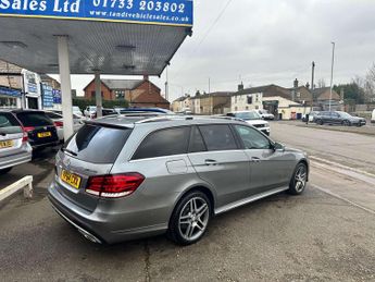 MERCEDES-BENZ E-CLASS 2.1 E220 AMG Line Bluetec Auto 5dr