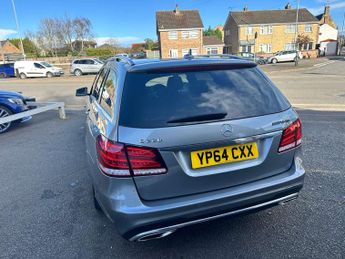 MERCEDES-BENZ E-CLASS 2.1 E220 AMG Line Bluetec Auto 5dr