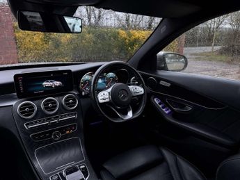 Mercedes-Benz C-CLASS 2.0 C 220 AMG Line Premium D Auto 4dr
