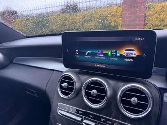 Mercedes-Benz C-CLASS 2.0 C 220 AMG Line Premium D Auto 4dr