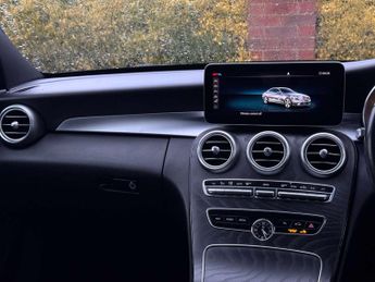 Mercedes-Benz C-CLASS 2.0 C 220 AMG Line Premium D Auto 4dr