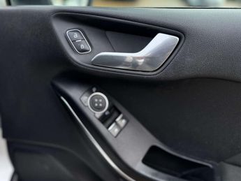 Ford Fiesta 1.0 Fiesta Zetec T 5dr