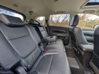 MITSUBISHI OUTLANDER 2.0 Outlander GX 4h PHEV Auto 4WD 5dr