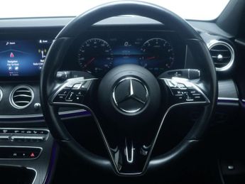 MERCEDES-BENZ E-CLASS 2.0 E 200 AMG Line MHEV Auto 4dr