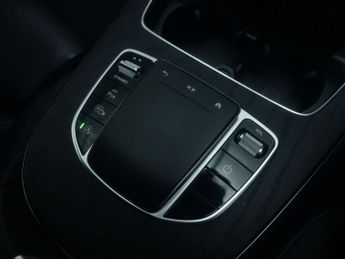 MERCEDES-BENZ E-CLASS 2.0 E 200 AMG Line MHEV Auto 4dr