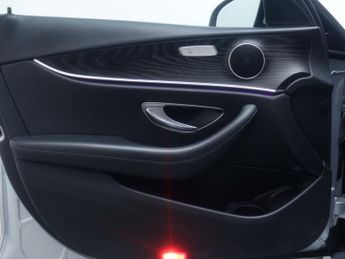 MERCEDES-BENZ E-CLASS 2.0 E 200 AMG Line MHEV Auto 4dr