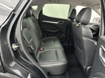 MG ZS 1.0 MG ZS Exclusive TGDi Auto 5dr