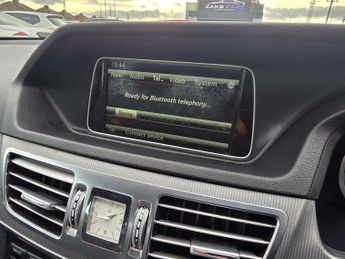 MERCEDES-BENZ E-CLASS 2.1 E250 AMG Line CDi Auto 4dr