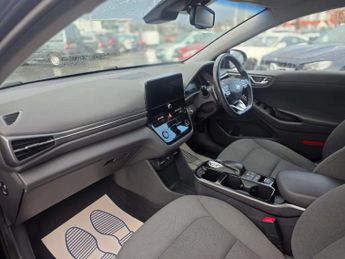 HYUNDAI IONIQ IONIQ Premium BEV 5dr