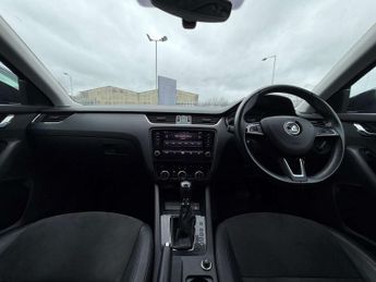 SKODA OCTAVIA 2.0 TDI SE L Estate 5dr Diesel DSG Euro 6 (s/s) (150 ps)