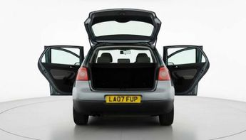 VOLKSWAGEN GOLF 1.6 Golf S Auto 5dr