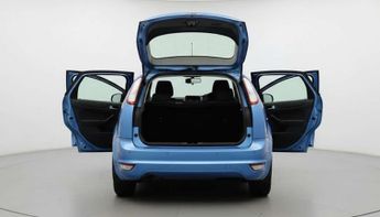 FORD FOCUS 1.6 Focus Titanium 100 Auto 5dr