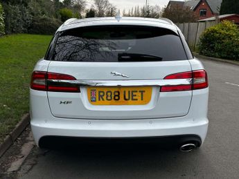 Jaguar XF 2.2 XF Luxury Sportbrake D Auto 5dr