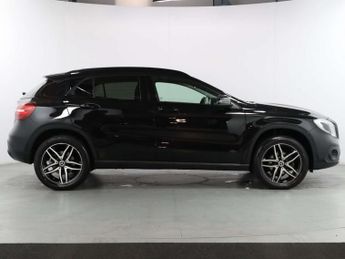 MERCEDES-BENZ GLA 1.6 GLA 180 Urban Edition Auto 5dr