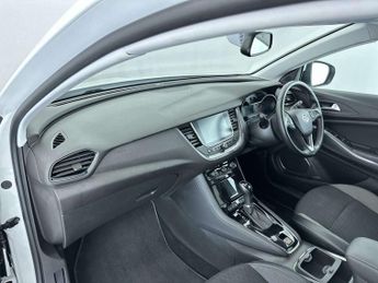 VAUXHALL GRANDLAND X 1.6 Grandland X Sport Nav TD S/S Auto 5dr
