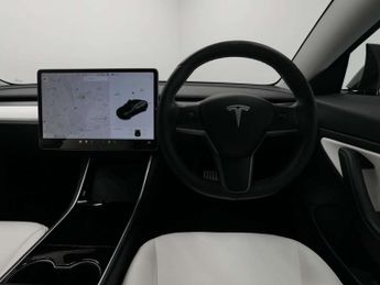 Tesla Model 3 Model 3 Long Range AWD 4WD 4dr