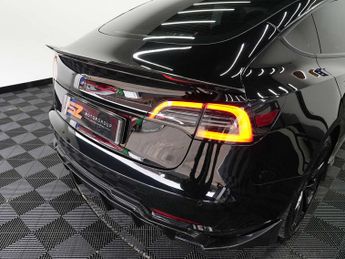 Tesla Model 3 Model 3 Long Range AWD 4WD 4dr