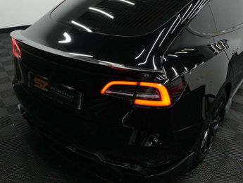 Tesla Model 3 Model 3 Long Range AWD 4WD 4dr