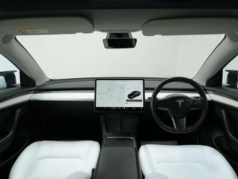 Tesla Model 3 Model 3 Long Range AWD 4WD 4dr